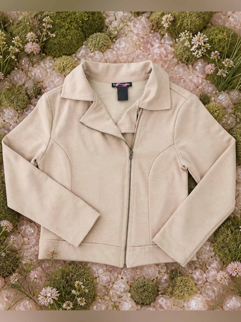 Crop Jacket w/asymmetrical zipper Camel